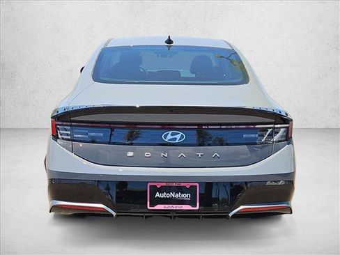 New 2026 Hyundai Sonata SEL FWD image 8