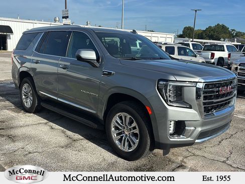 Used 2023 GMC Yukon SLT w/ SLT Premium Package RWD image 1