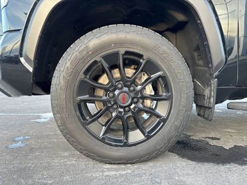 Used 2024 Toyota Tundra Limited w/ TRD Off-Road Package image 11