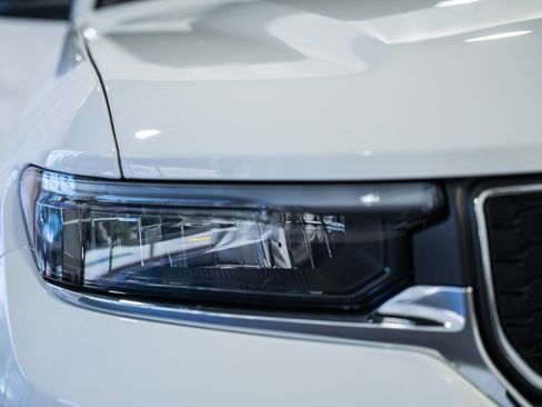 New 2026 Jeep Grand Cherokee Laredo X AWD/4WD image 13