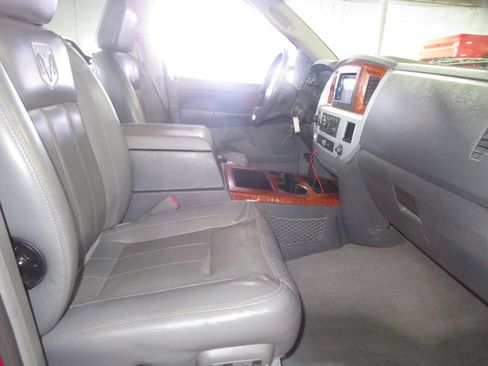 Used 2006 Dodge Ram 2500 Truck Laramie AWD/4WD image 33