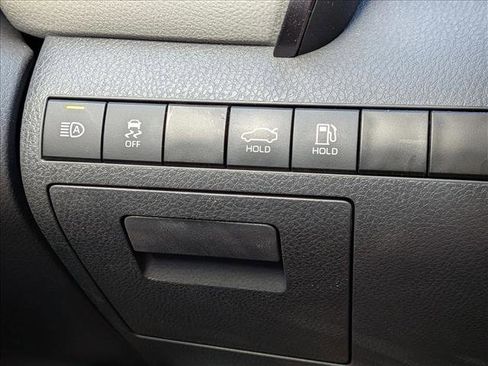 Used 2024 Toyota Camry LE image 11