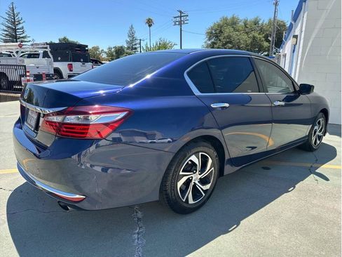 Used 2016 Honda Accord LX image 6
