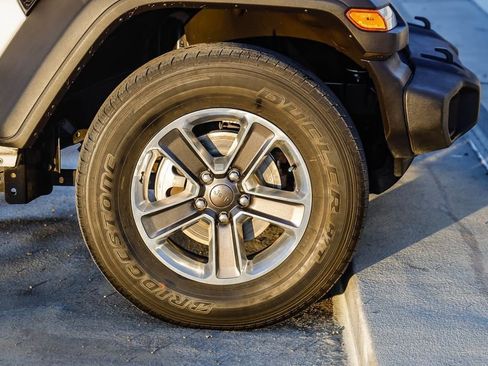 Certified 2022 Jeep Wrangler Unlimited Sport image 10