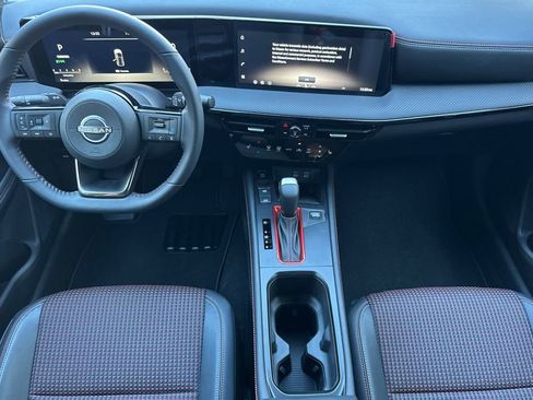 New 2026 Nissan Kicks SR w/ Cold Weather Package image 11