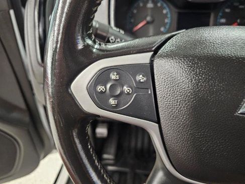 Used 2022 Chevrolet Colorado LT w/ Fleet Safety Package image 11
