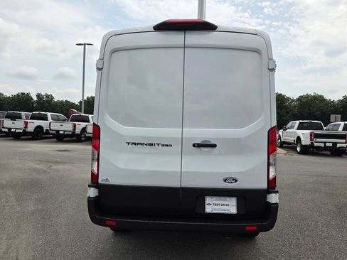 New 2026 Ford Transit 250 148 Medium Roof RWD image 35