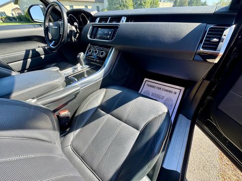 Used 2016 Land Rover Range Rover Sport HSE image 15