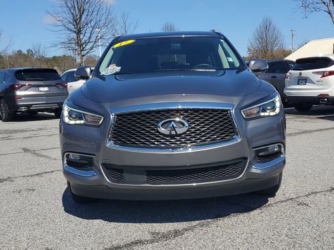 Used 2017 INFINITI QX60 Base w/ Premium Plus Package image 2