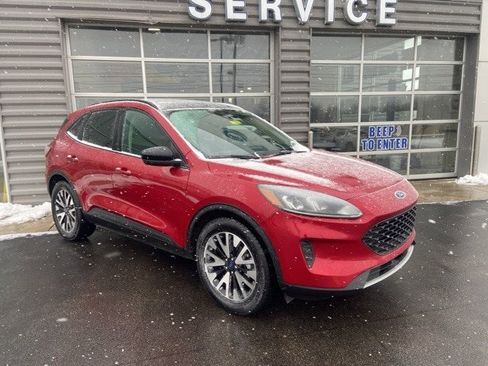 Certified 2020 Ford Escape SE Sport image 4