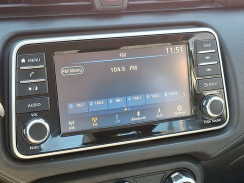 Used 2020 Nissan Versa S image 17