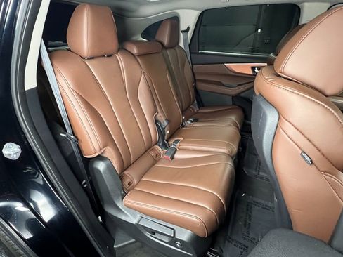 Used 2023 Acura MDX Technology image 11