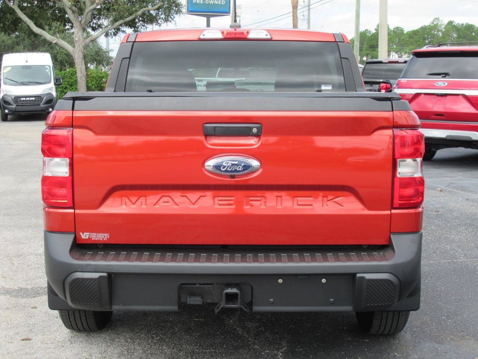 Used 2023 Ford Maverick XLT FWD image 9