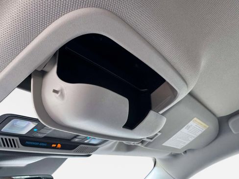 Used 2021 Ford Mustang Mach-E Select image 40