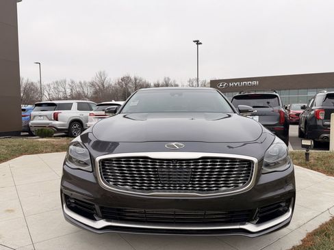 Used 2020 Kia K900 Luxury image 15