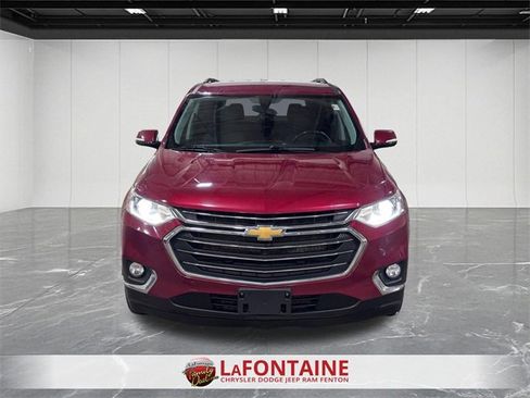 Used 2020 Chevrolet Traverse LT image 8