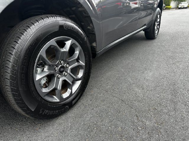 Certified 2025 Ford Maverick XLT w/ Equipment Group 302A AWD/4WD image 12