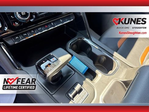 Used 2025 GMC Sierra 1500 AT4 w/ AT4 Premium Package image 38