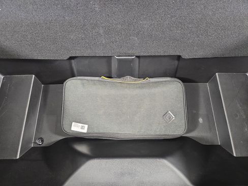 Used 2024 Rivian R1S Adventure image 14