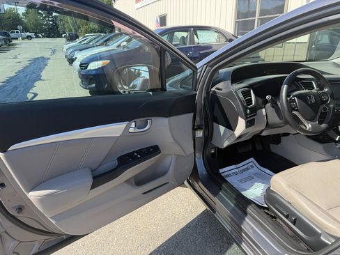 Used 2014 Honda Civic EX-L image 11