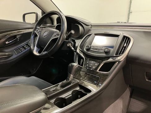 Used 2016 Buick LaCrosse image 43