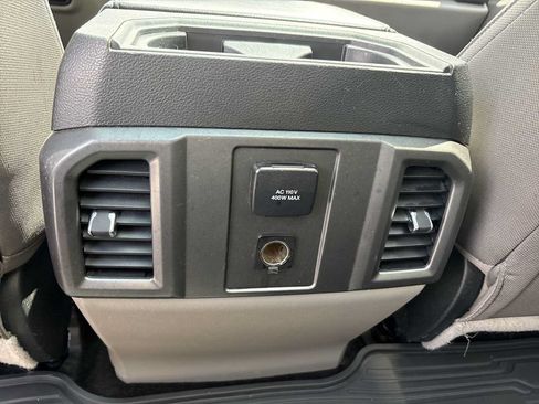 Used 2016 Ford F150 XLT w/ Equipment Group 302A Luxury AWD/4WD image 21