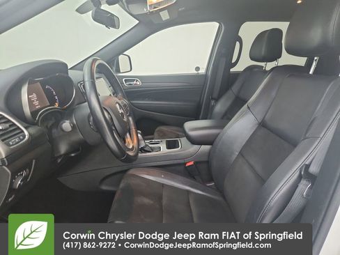 Used 2021 Jeep Grand Cherokee Laredo X image 18