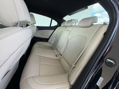 Used 2026 Genesis G70 2.5T RWD image 28