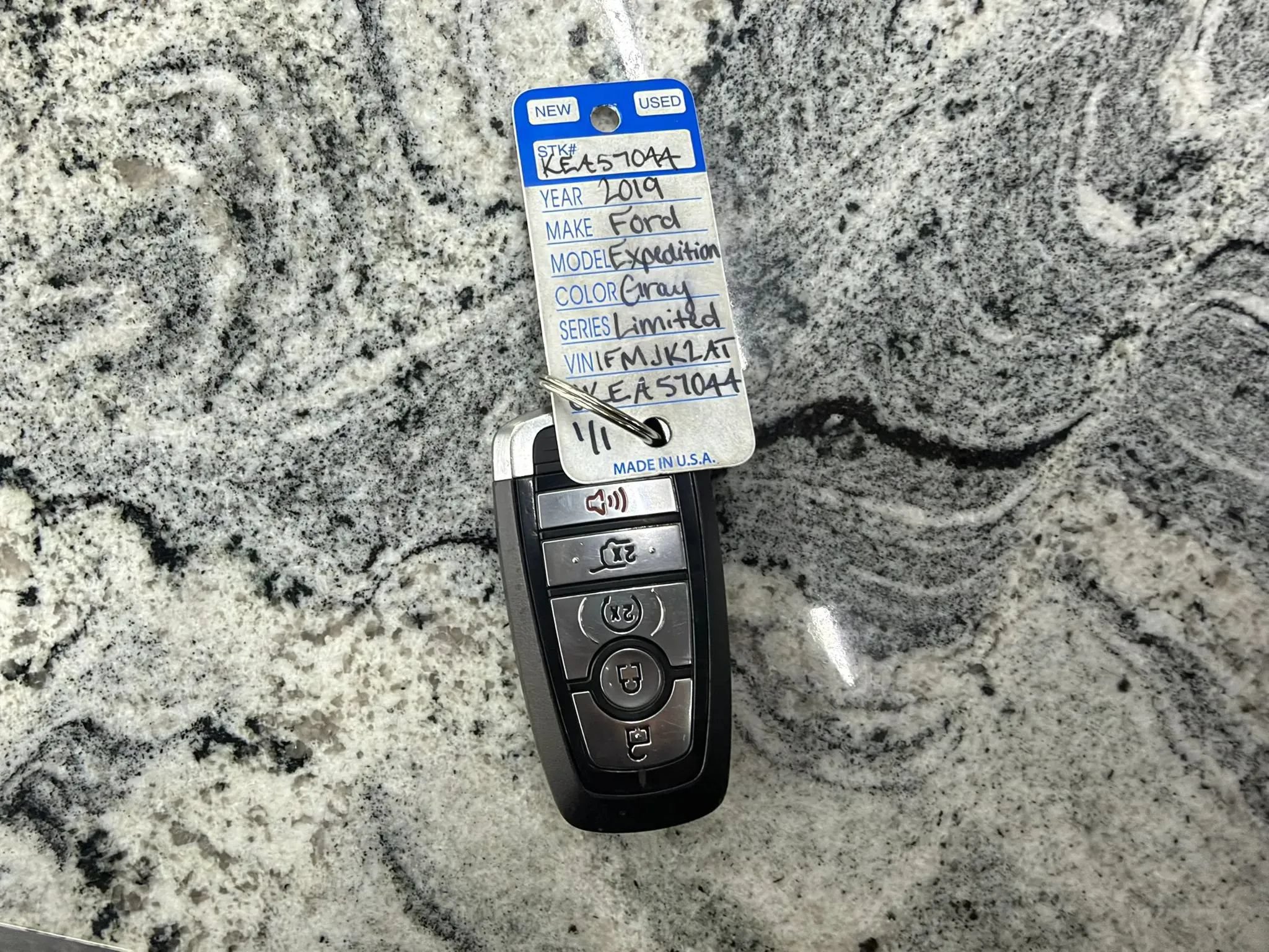 Used 2019 Ford Expedition Max Limited w/ Special Edition Package AWD/4WD image 10