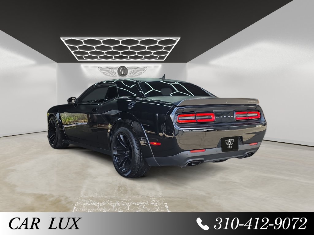 Used 2021 Dodge Challenger R/T Scat Pack RWD image 3