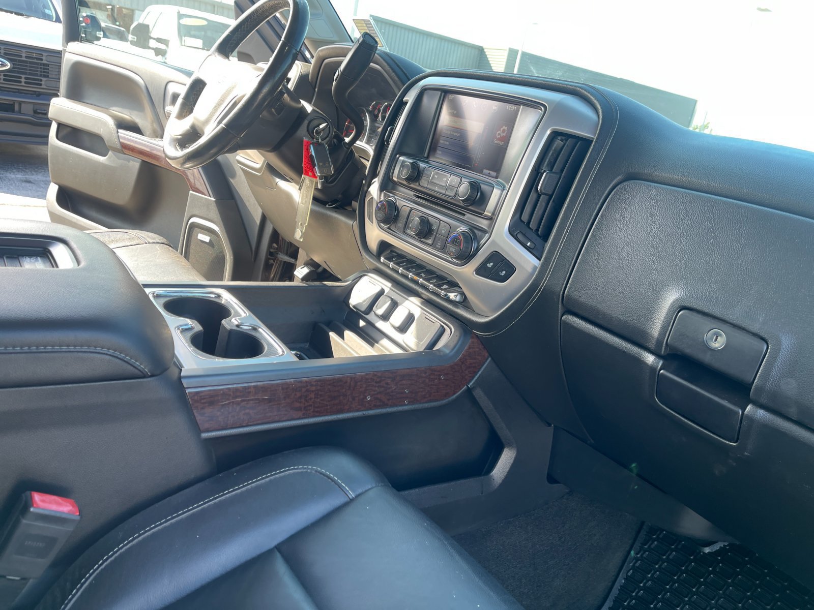 Used 2016 GMC Sierra 3500 SLT w/ Duramax Plus Package AWD/4WD image 17