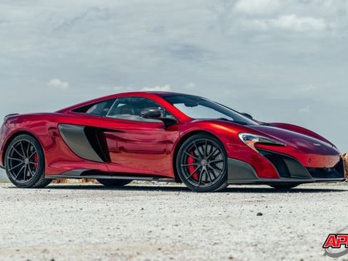 Used 2016 McLaren 675LT Coupe RWD image 75