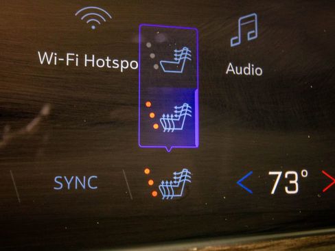 Used 2025 Chevrolet Tahoe LT image 25