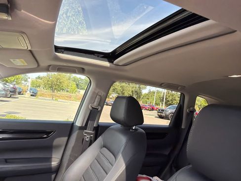 Used 2024 Honda CR-V EX-L image 9