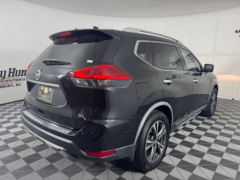 Used 2017 Nissan Rogue SL FWD image 7