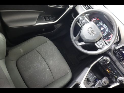 Used 2023 Toyota RAV4 XLE AWD/4WD image 22