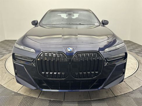 New 2026 BMW 740i xDrive w/ Executive Package image 14