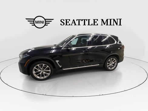 Used 2025 BMW X5 xDrive40i w/ Climate Comfort Package AWD/4WD image 6