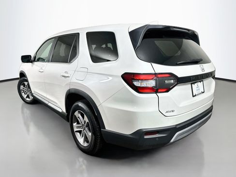 Used 2025 Honda Pilot EX-L image 5