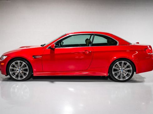 Used 2008 BMW M3 Convertible RWD image 25