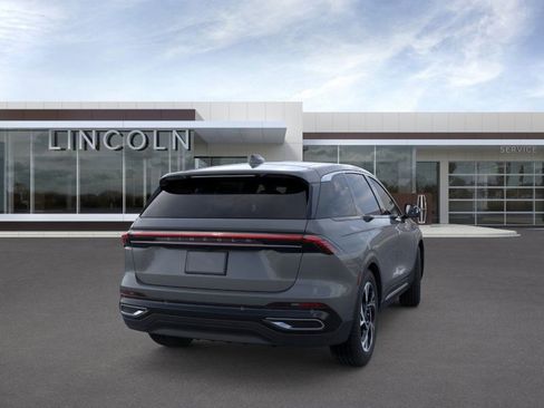 New 2025 Lincoln Nautilus Premier w/ Equipment Group 102A image 8