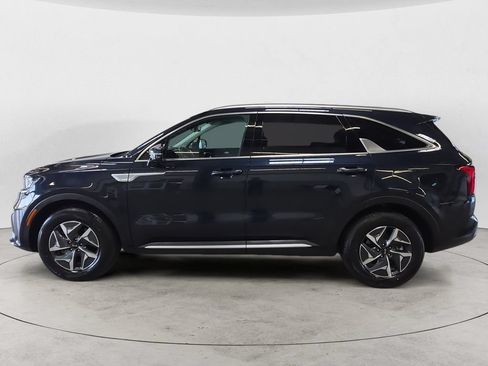 Used 2021 Kia Sorento S FWD image 8