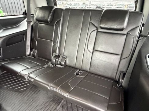 Used 2019 GMC Yukon Denali w/ Denali Ultimate Package image 23