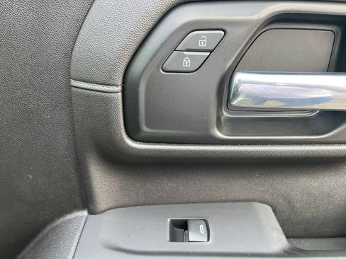 Used 2022 GMC Sierra 1500 Elevation AWD/4WD image 11