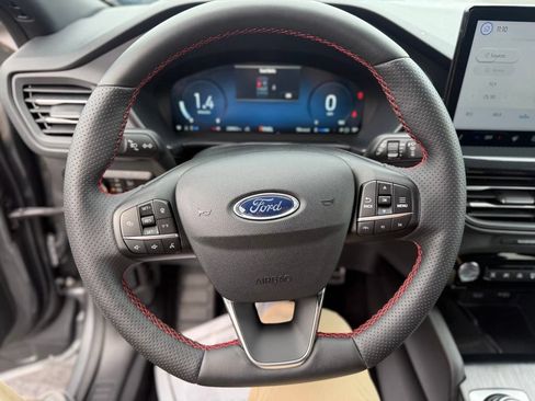 Certified 2023 Ford Escape ST-Line Elite AWD/4WD image 27