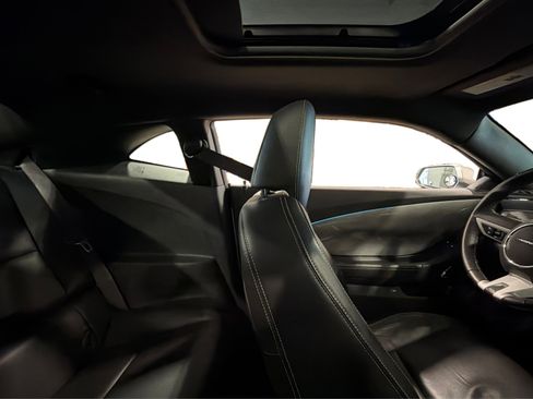 Used 2010 Chevrolet Camaro SS w/ RS Package RWD image 38