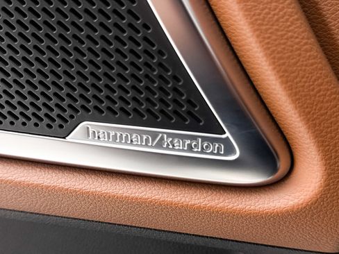 Certified 2023 Kia Telluride SX Prestige X-Line AWD/4WD image 7
