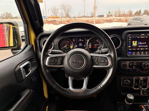 Used 2023 Jeep Wrangler Unlimited Sahara w/ Dual Top Group image 17