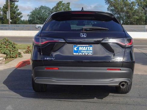 Used 2025 Honda HR-V Sport image 6