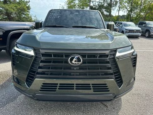 Used 2025 Lexus GX 550 w/ Accessory Package (Z1) AWD/4WD image 7